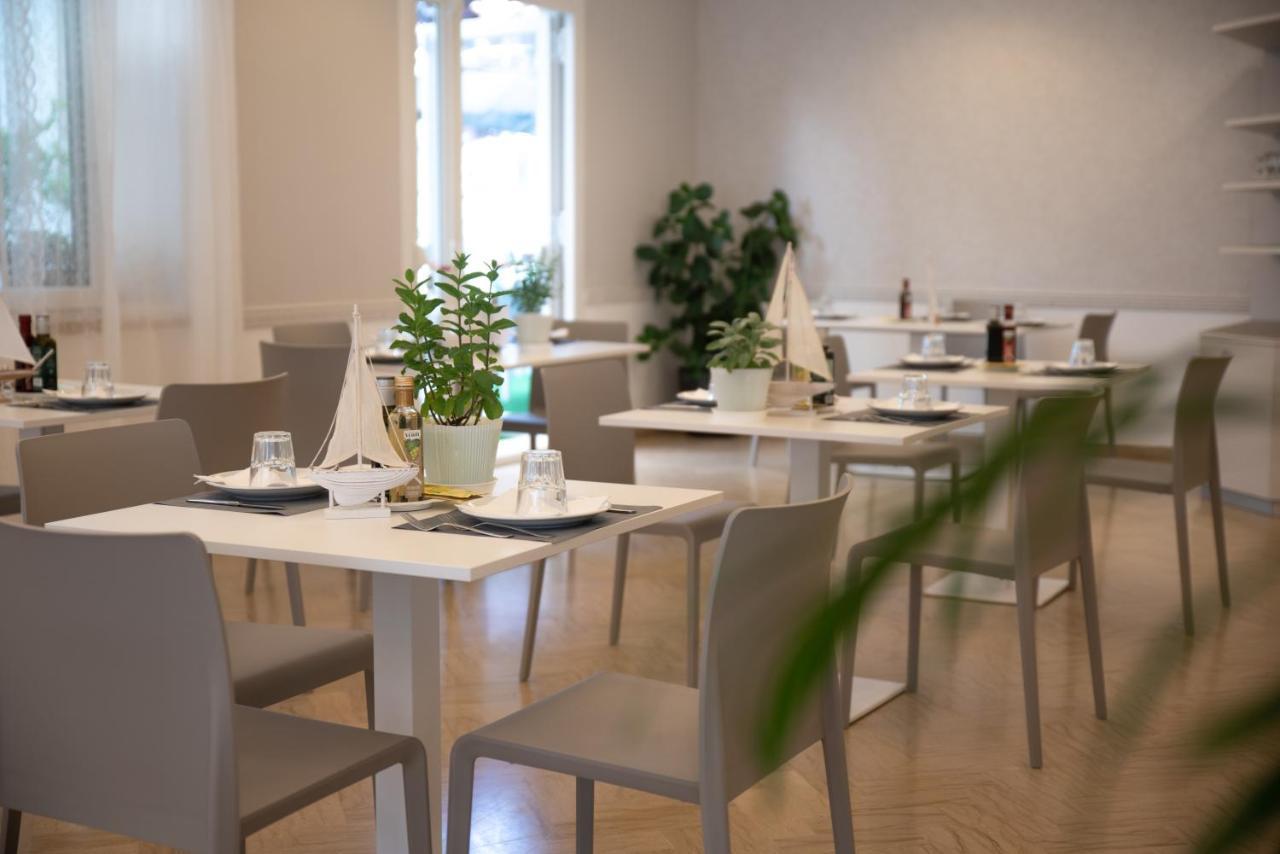 ריצ'יונה Hotel San Gottardo מראה חיצוני תמונה